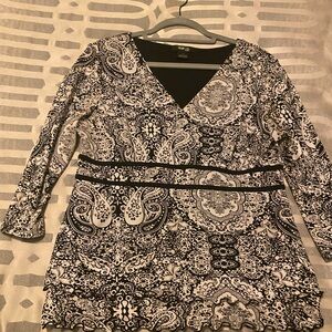 Style and company petite top size large